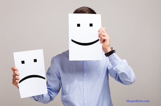 Job satisfaction defined by happiness feeling in this image with smiling / non-smiling face.